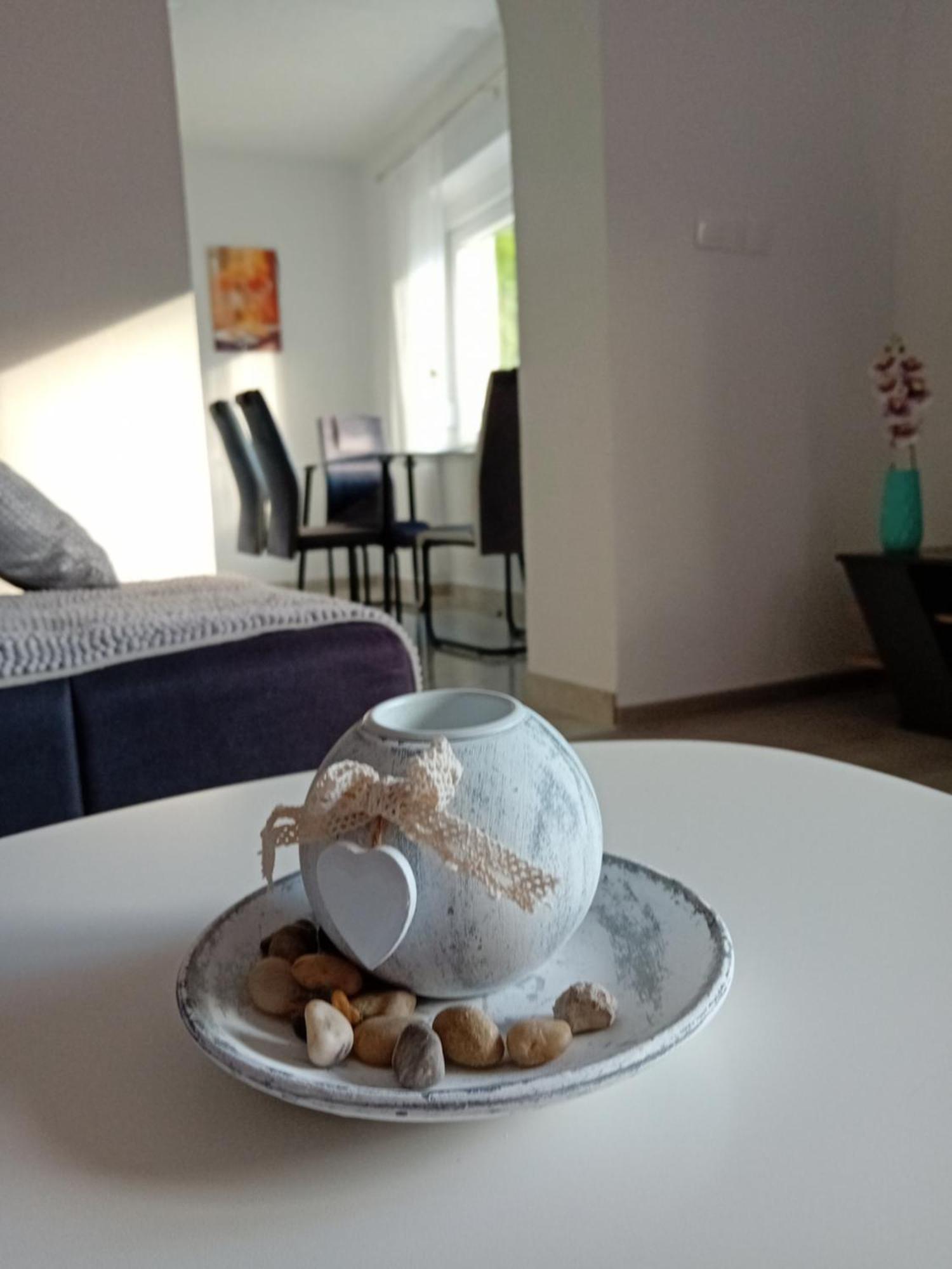 Apartman Edwin ไยเซ ภายนอก รูปภาพ