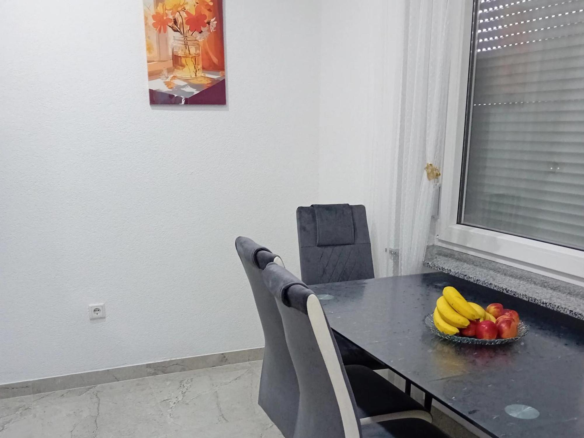 Apartman Edwin ไยเซ ภายนอก รูปภาพ
