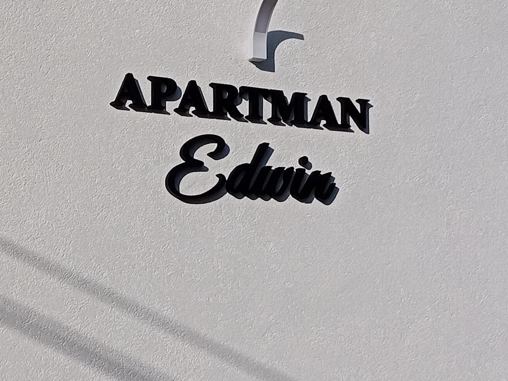 Apartman Edwin ไยเซ ภายนอก รูปภาพ