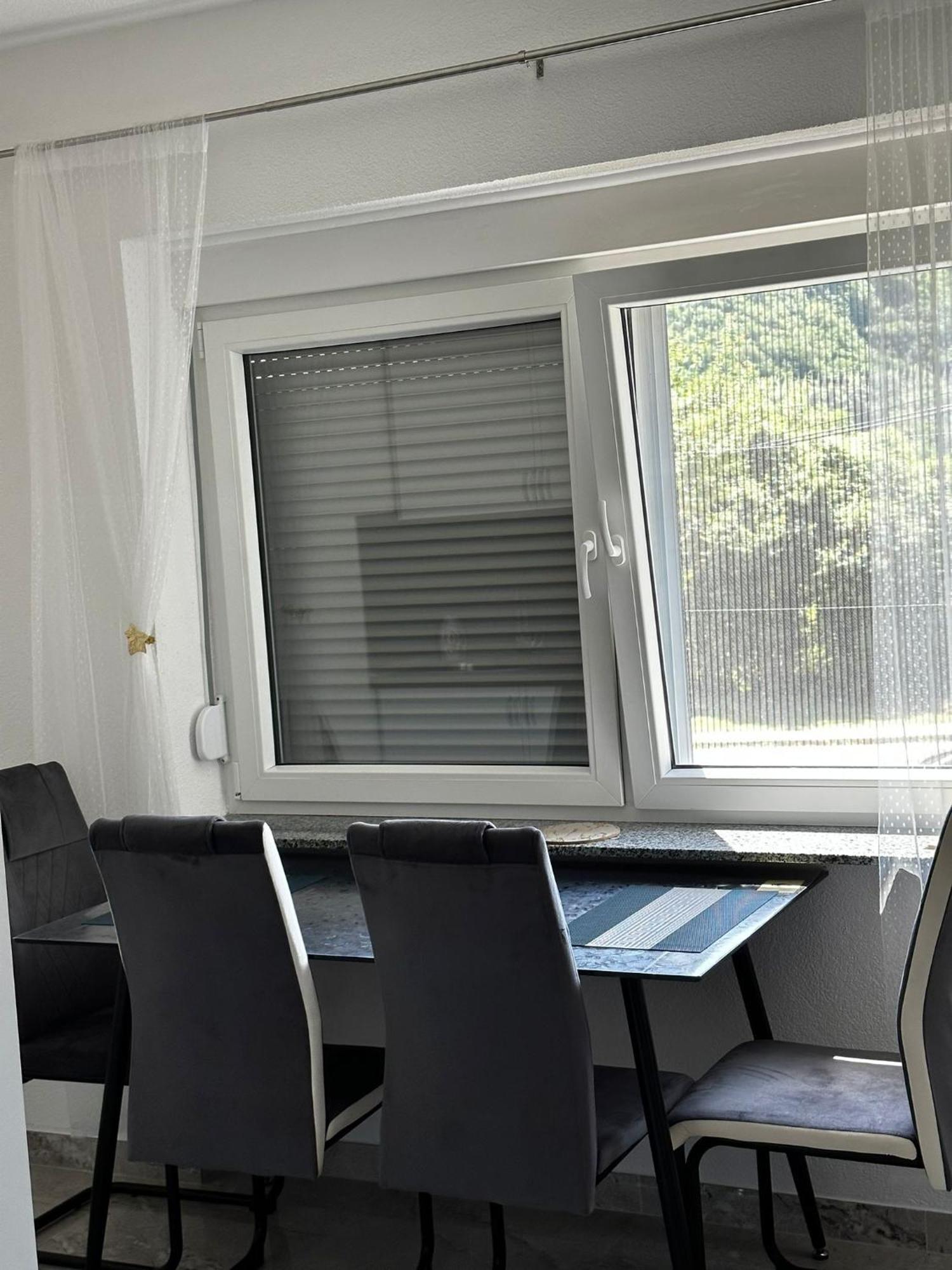 Apartman Edwin ไยเซ ภายนอก รูปภาพ